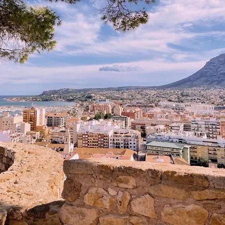 Estudio En El Castillo De アパート デニア